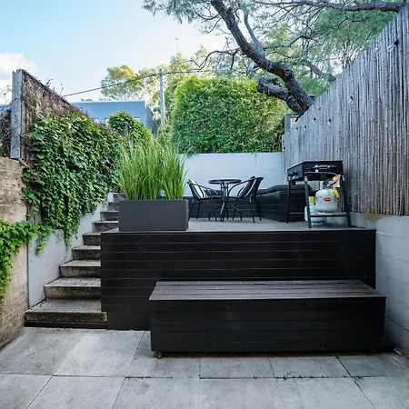 Spacious Glebe Luxe House 2Br, 2Ba, Free Lockable Parking And Entertainer'S Kitchen-3